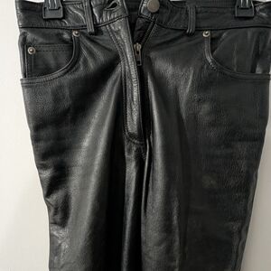 First Manufacturing Company Ladies of Harley Black leather biker pants Size 6